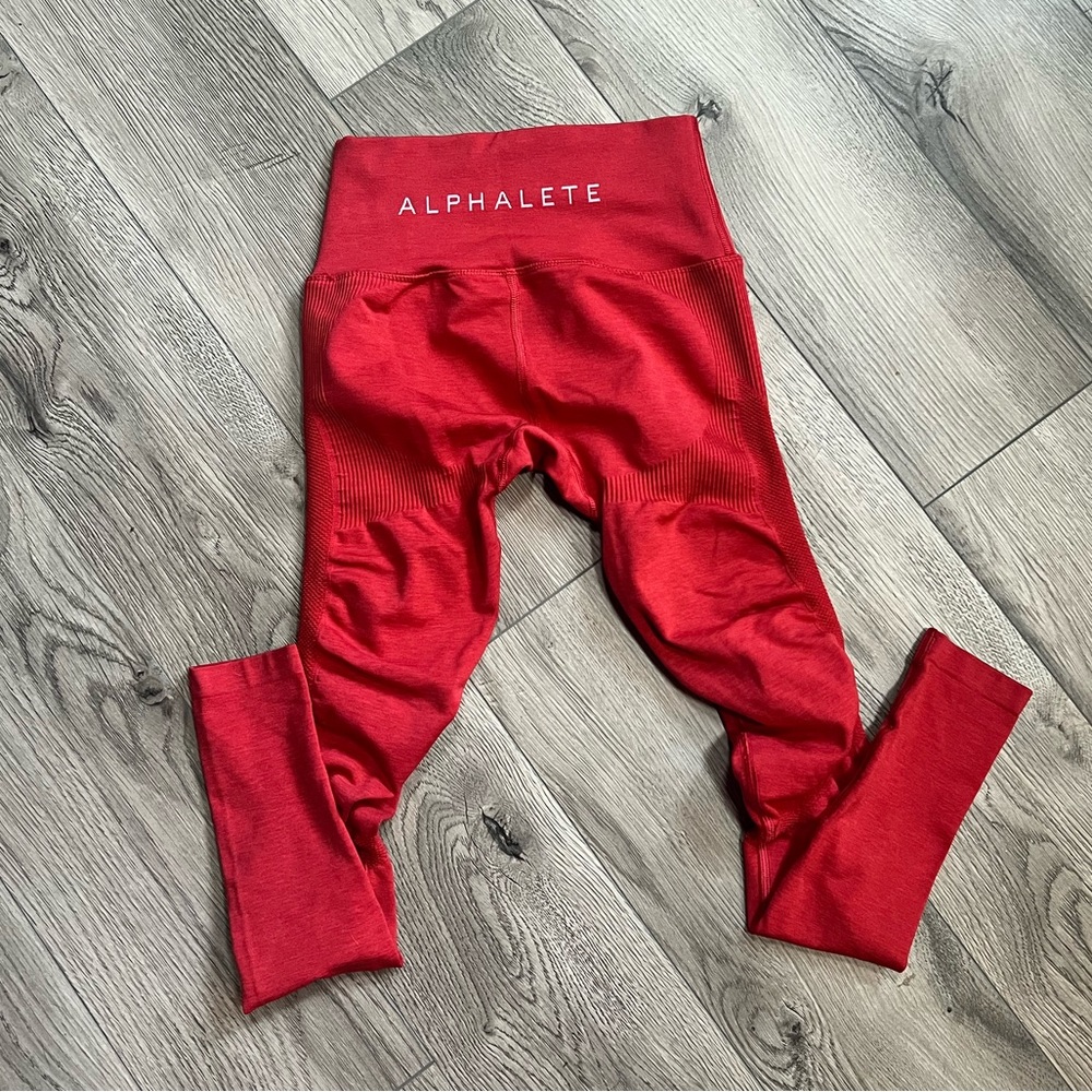 Alphalete Compression Ribbed R6 Revival Leggings in Red • Size S Small
